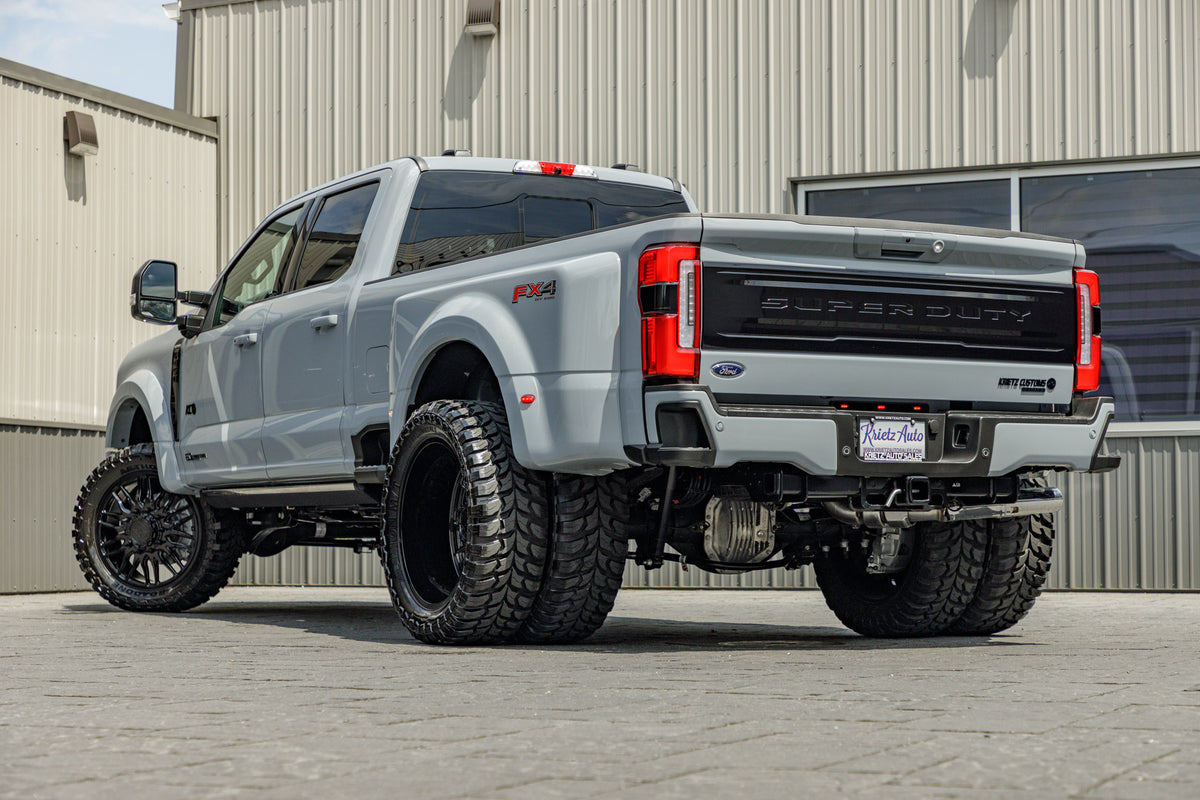2025 Ford F-450 Super Duty XLT #SED32582