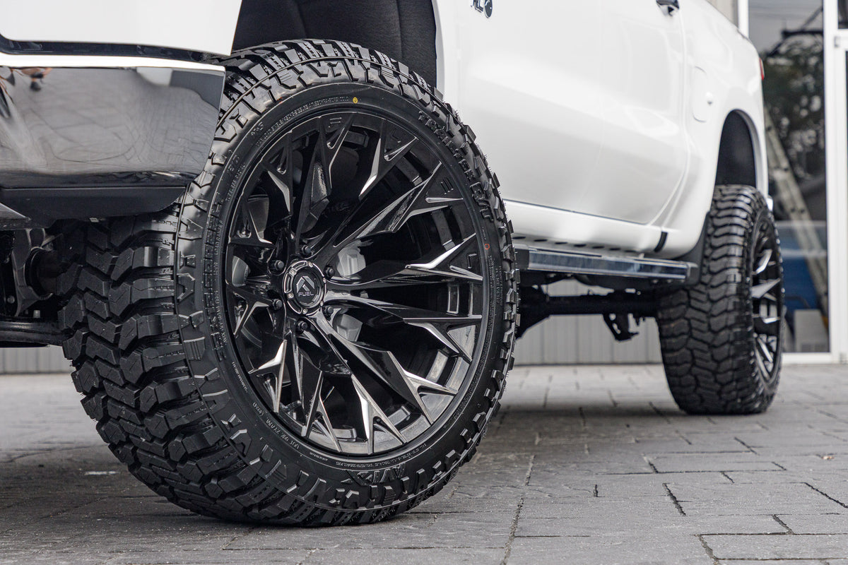 2025 Chevrolet Silverado 1500 LTZ #SG283546