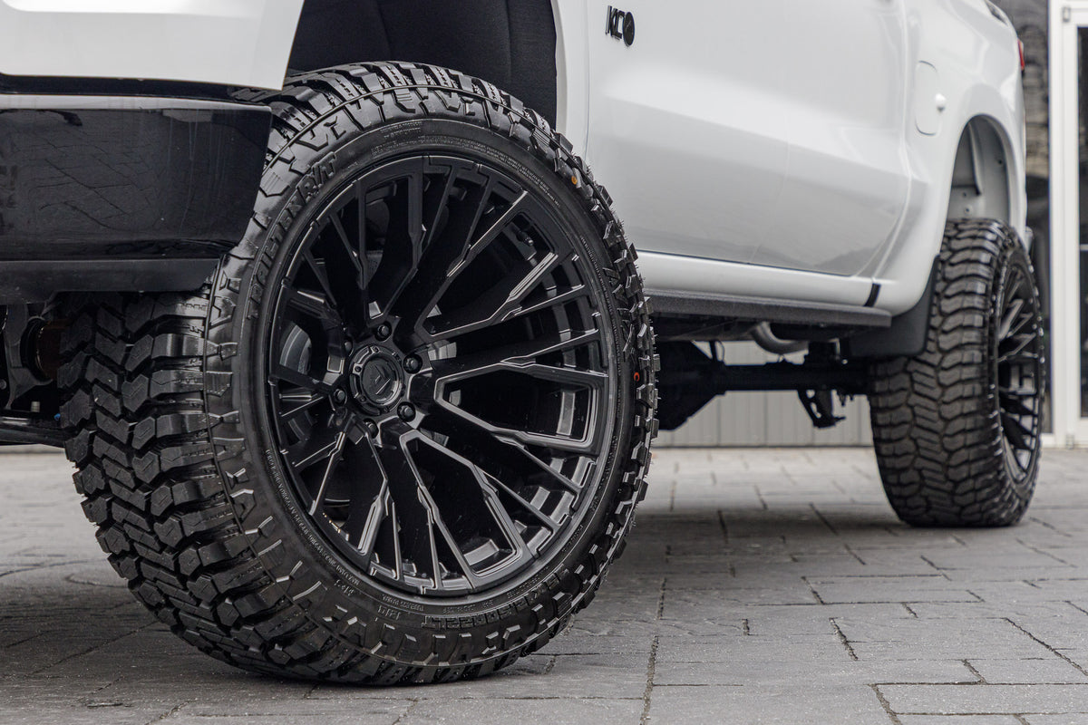 2025 Chevrolet Silverado 1500 Custom Trail Boss #SG359745