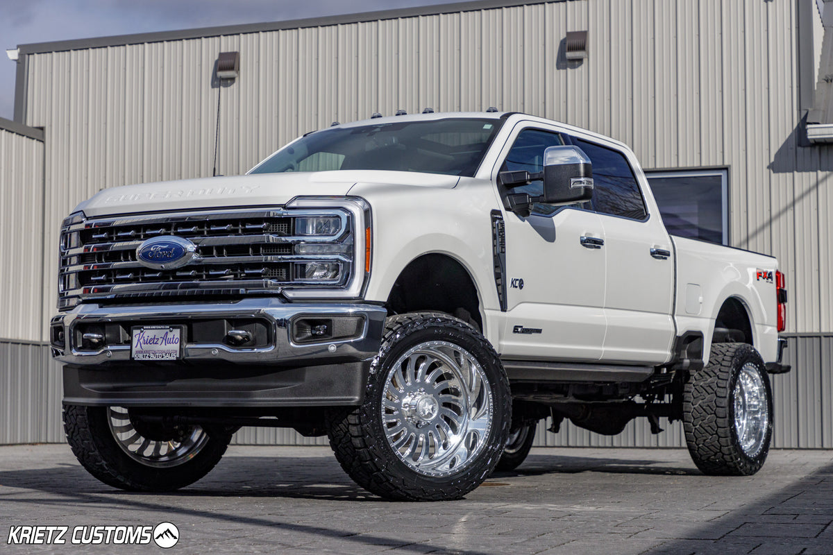 2023 Ford F-350 Super Duty Lariat #PED49079