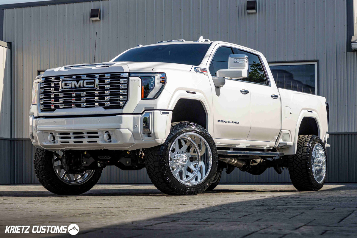 2024 GMC Sierra 2500HD Denali #123456
