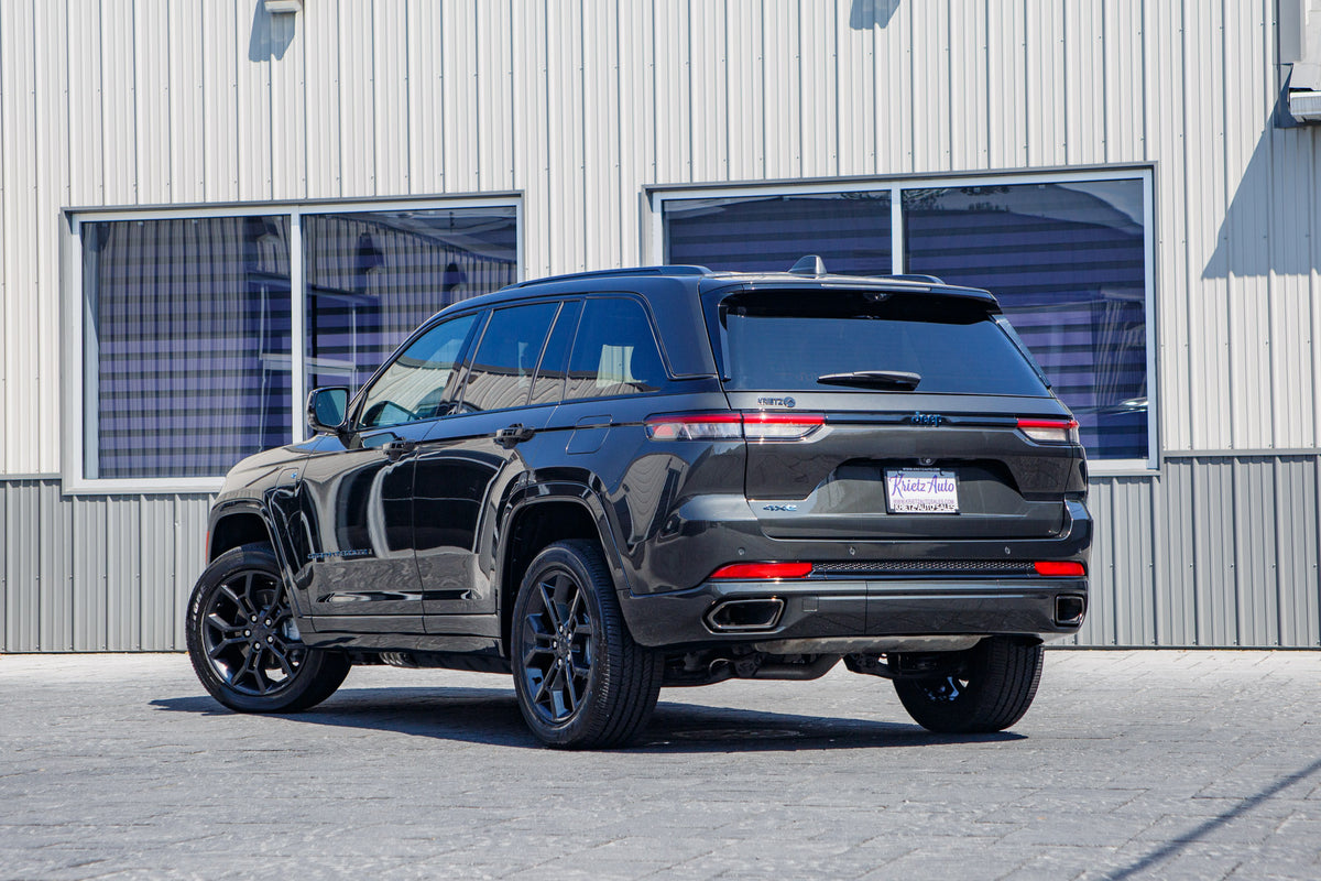 2024 Jeep Grand Cherokee with Gray - Krietz Customs gallery image 05 - Stock # R8511467
