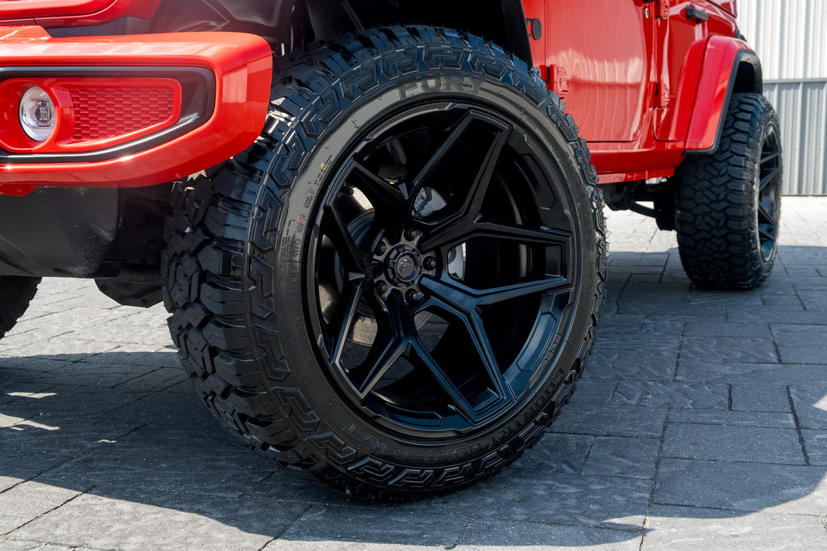 2025 Jeep Wrangler with Fuel Flux - Krietz Customs gallery image 03 - Stock # SW600238