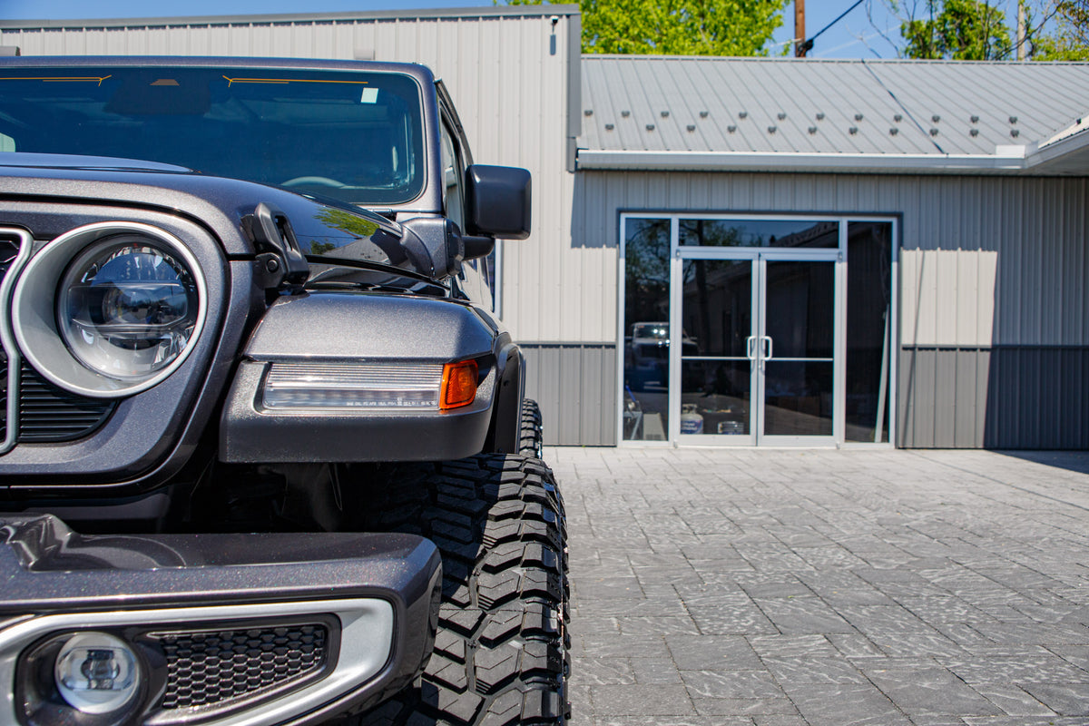 2025 Jeep Wrangler Sahara 4XE #SW599578
