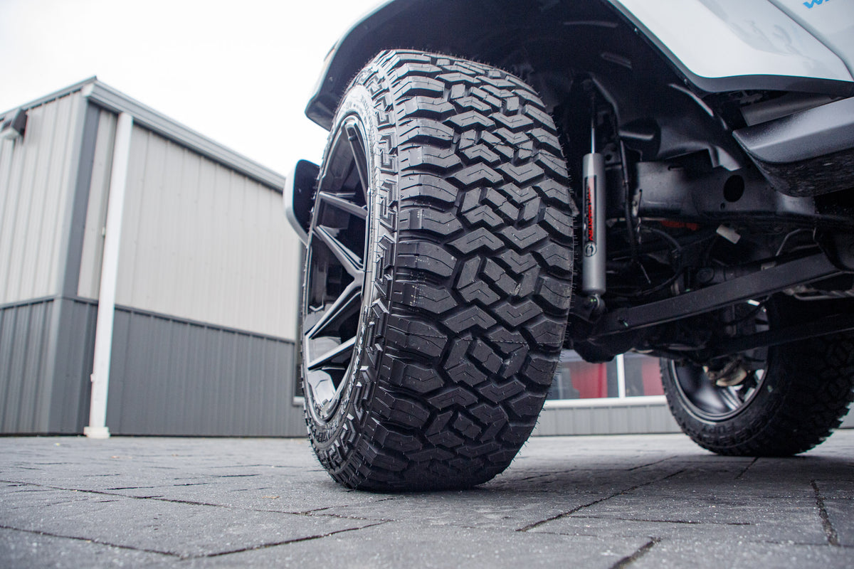 2023 Jeep Wrangler Sahara 4XE #PW651618