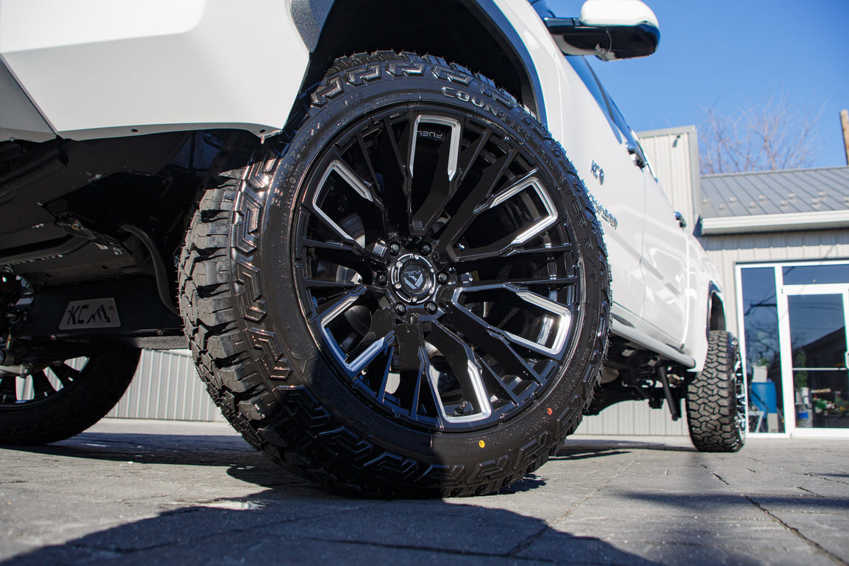 2025 Toyota Tundra Limited #SX010265
