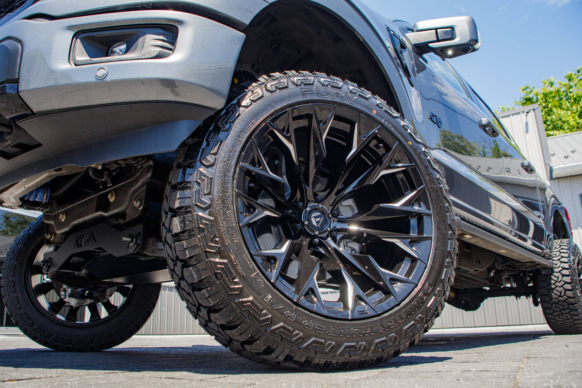 2025 Ford F-150 Lariat #SKE05603
