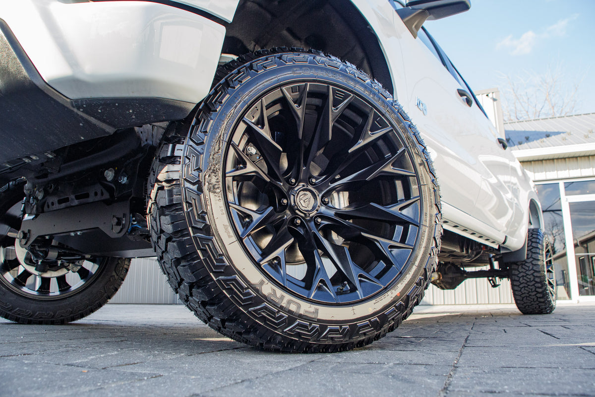 2025 Chevrolet Silverado 1500 Custom #SG365908