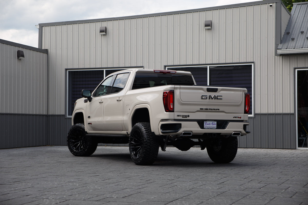 2026 GMC Sierra 1500 AT4 #TG179679