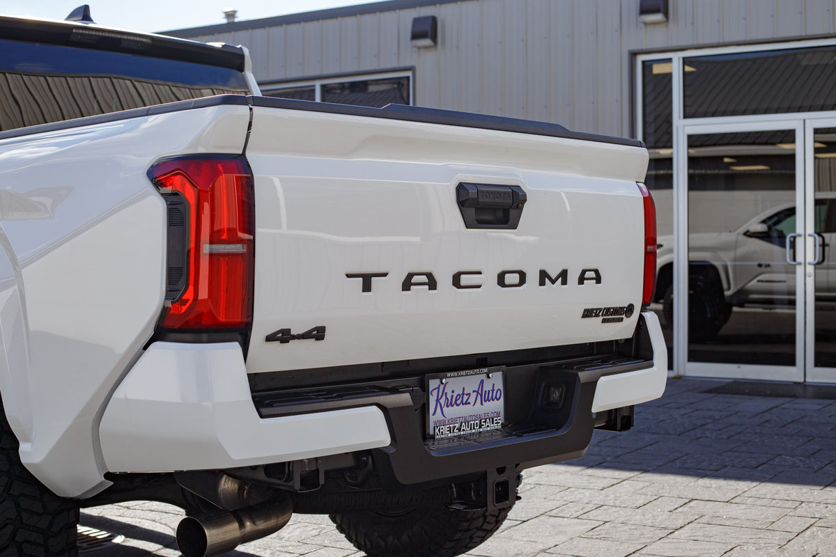2025 Toyota Tacoma SR5 #SM121897