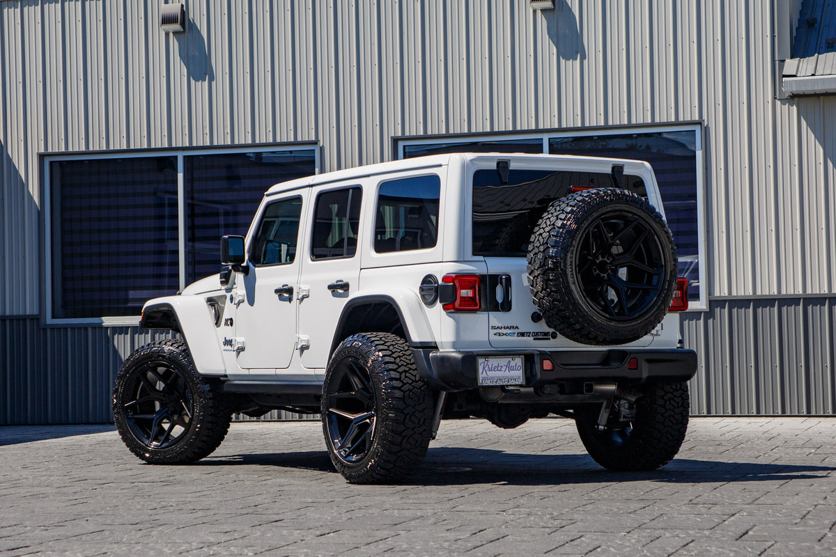 2025 Jeep Wrangler Sahara 4XE #SW537925