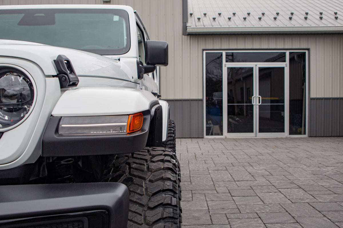 2025 Jeep Wrangler Sahara 4XE #SW579089