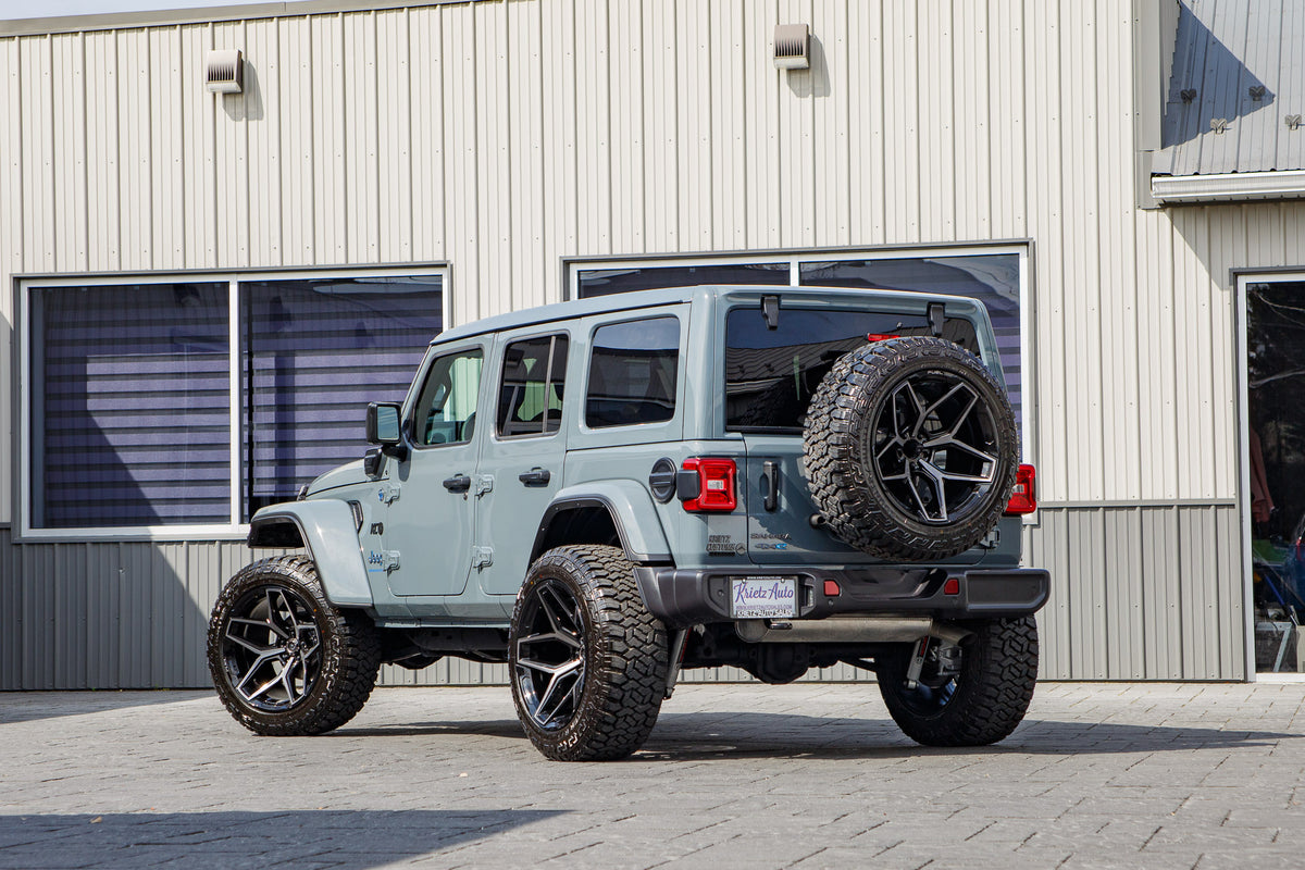 2025 Jeep Wrangler Sahara 4XE #SW600137