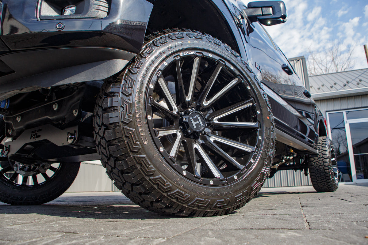 2025 Ford F-150 Lariat #SKE95040