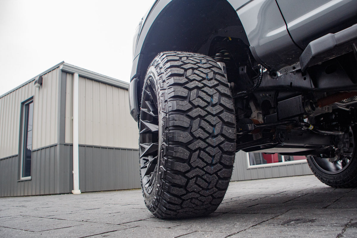 2025 Ford F-150 Lariat #SKF18865