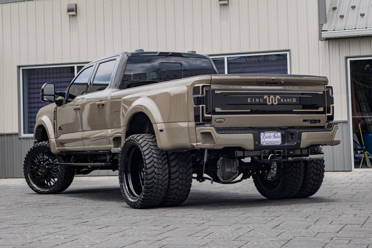 2026 Ford F-450 Super Duty Platinum #TEE49054