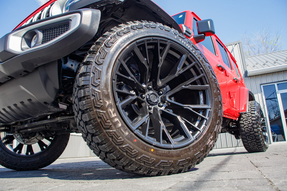 2025 Jeep Wrangler Sahara 4XE #SW600082
