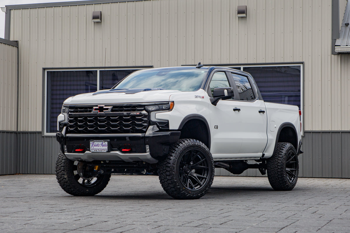 2026 Chevrolet Silverado 1500 ZR2 with a 4" ReadyLift lift kit, 22x12 Fuel Catalyst wheels, and 35" Fury Country Hunter R/T tires.