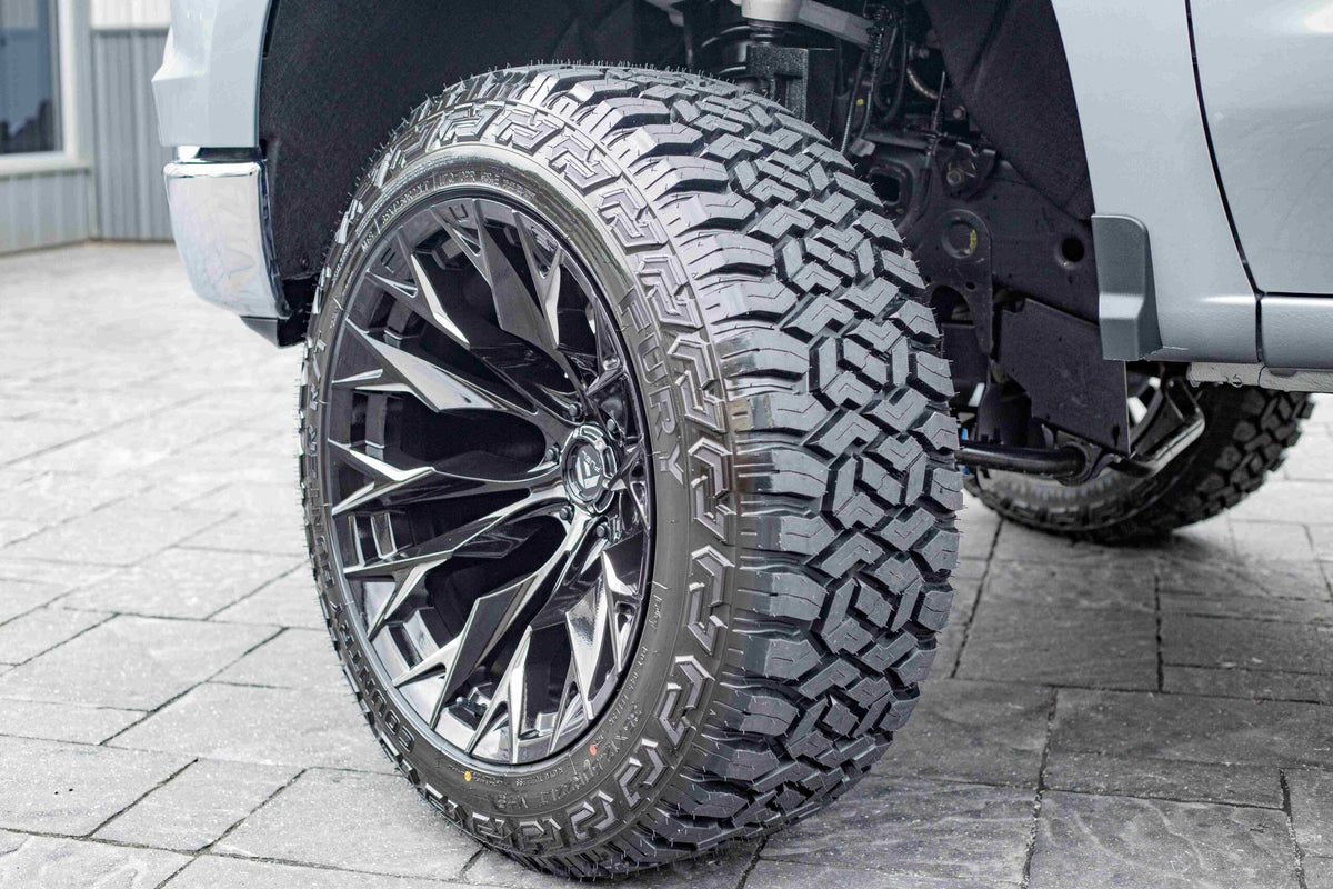 2025 Chevrolet Silverado 1500 LTZ #SG169615