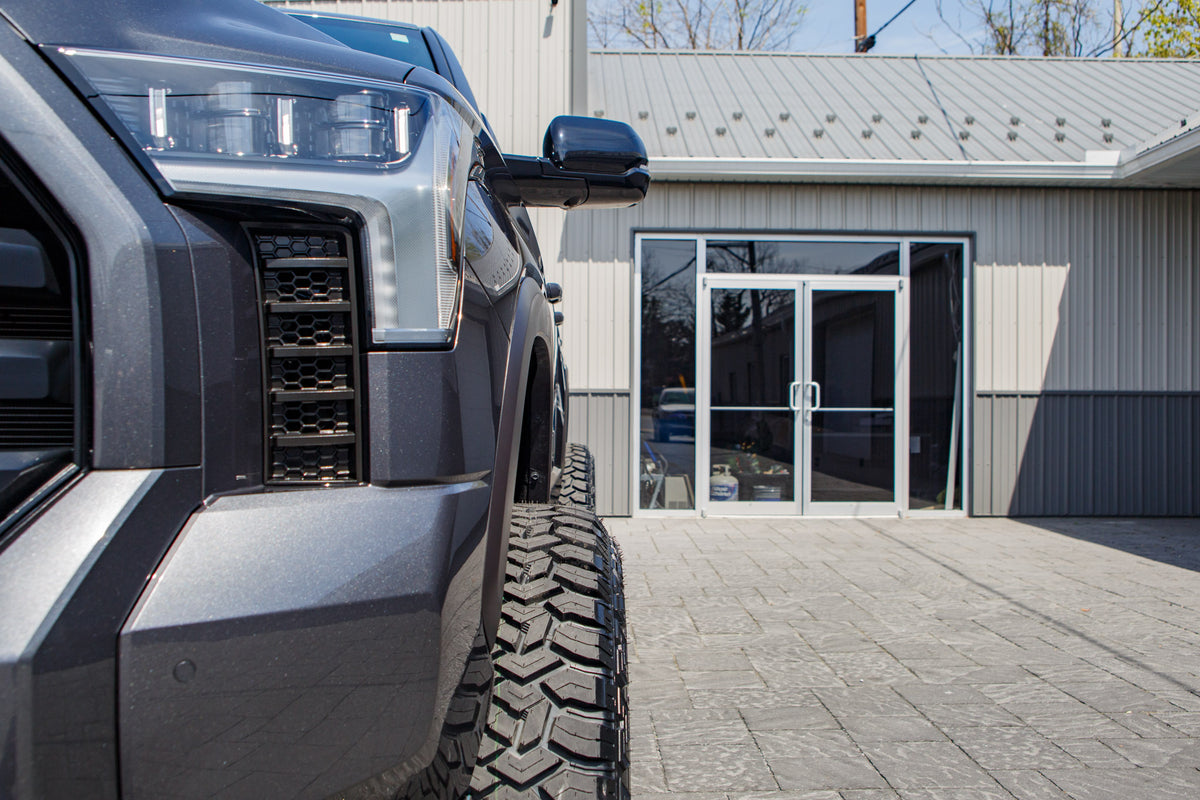 2025 Toyota Tundra Limited #SX301786