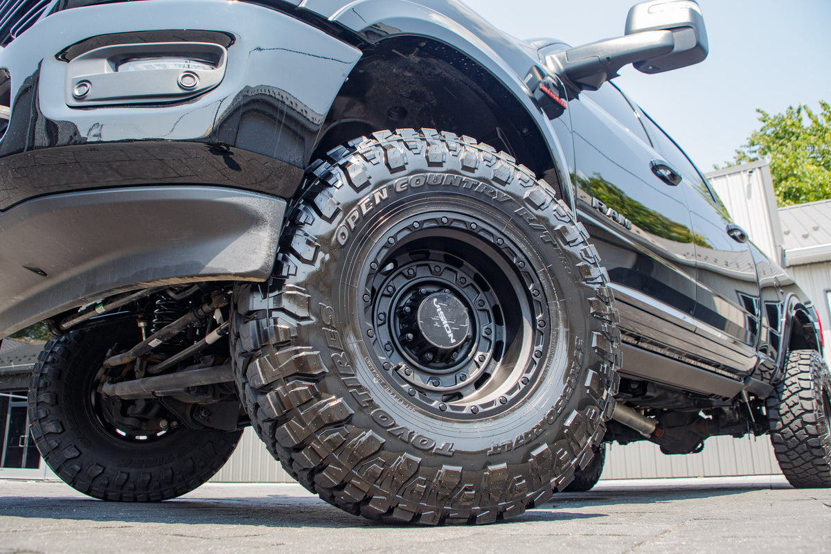 2025 Ram 2500 Laramie #SG525573