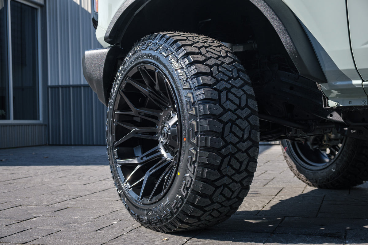 2023 Ford Bronco Outer Banks #PLB40602