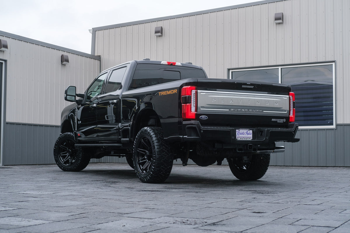 2024 Ford F-350 Super Duty Platinum #REE33087
