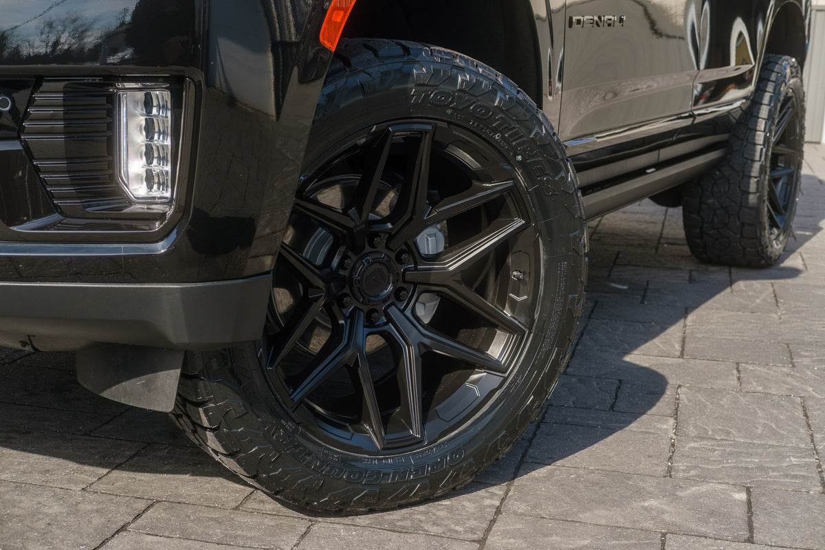 2023 GMC Yukon Denali #PR513035