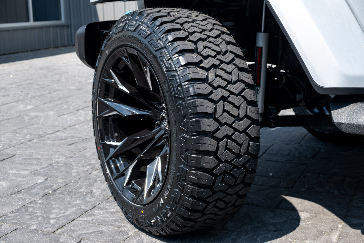 2023 Jeep Wrangler Unlimited Sahara 4XE #PW516682