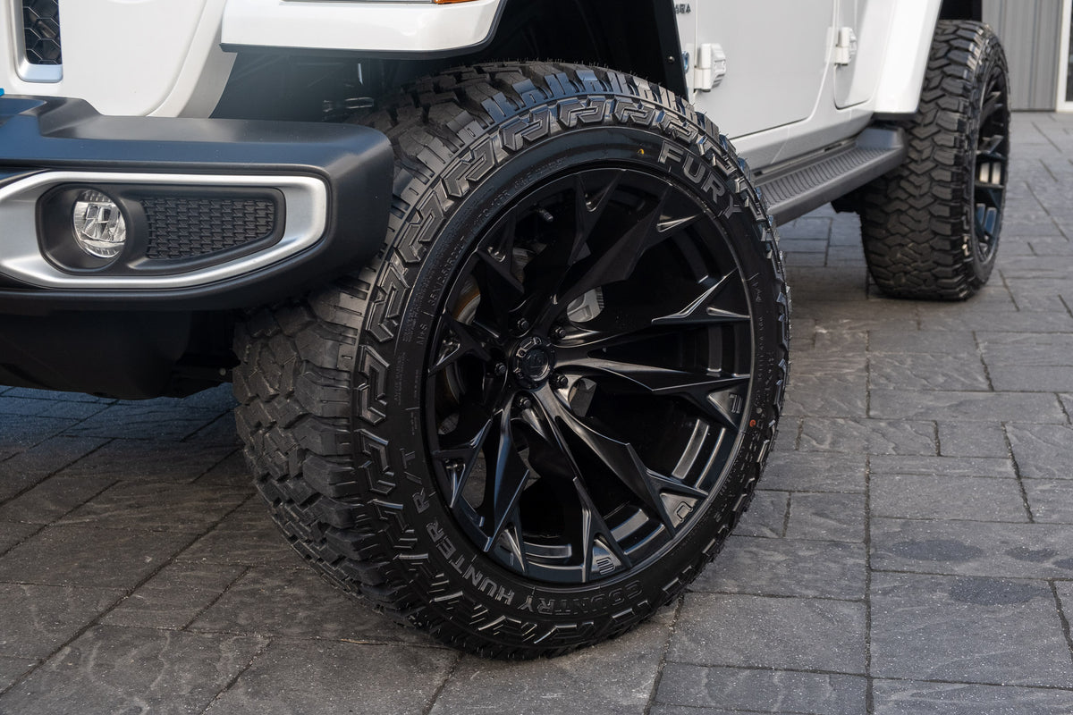 2023 Jeep Wrangler Sahara 4XE #PW525036