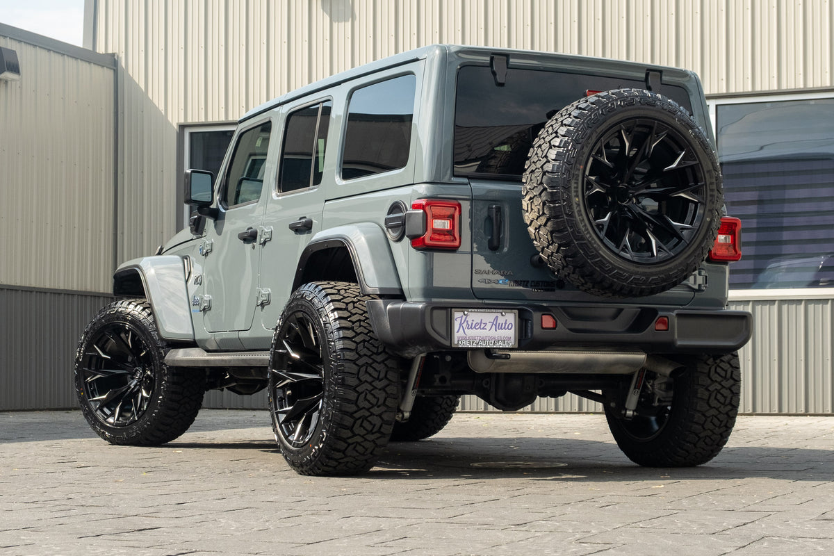 2025 Jeep Wrangler Sahara 4XE #SW583652