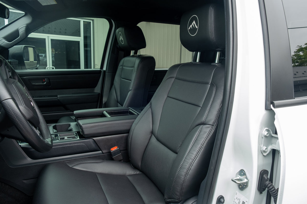 2025 Toyota Tundra SR5 #SX330036