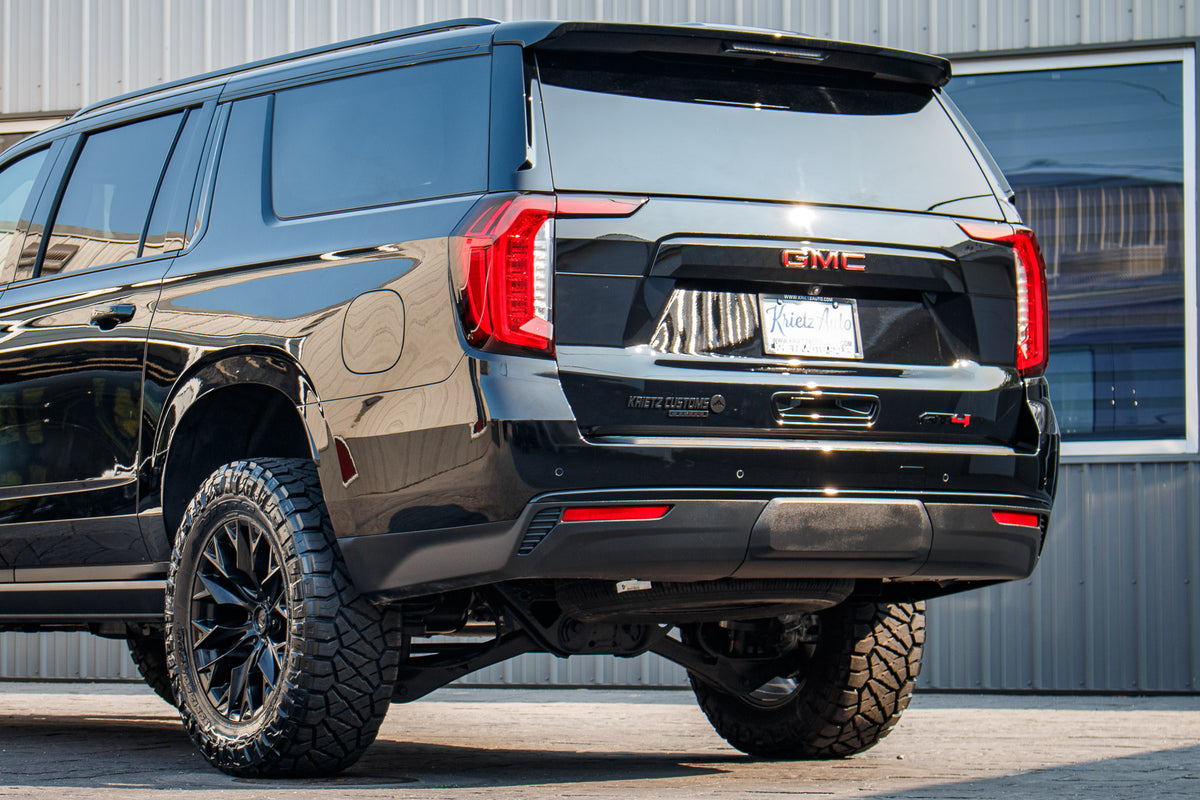 2023 GMC Yukon AT4 #PR184092