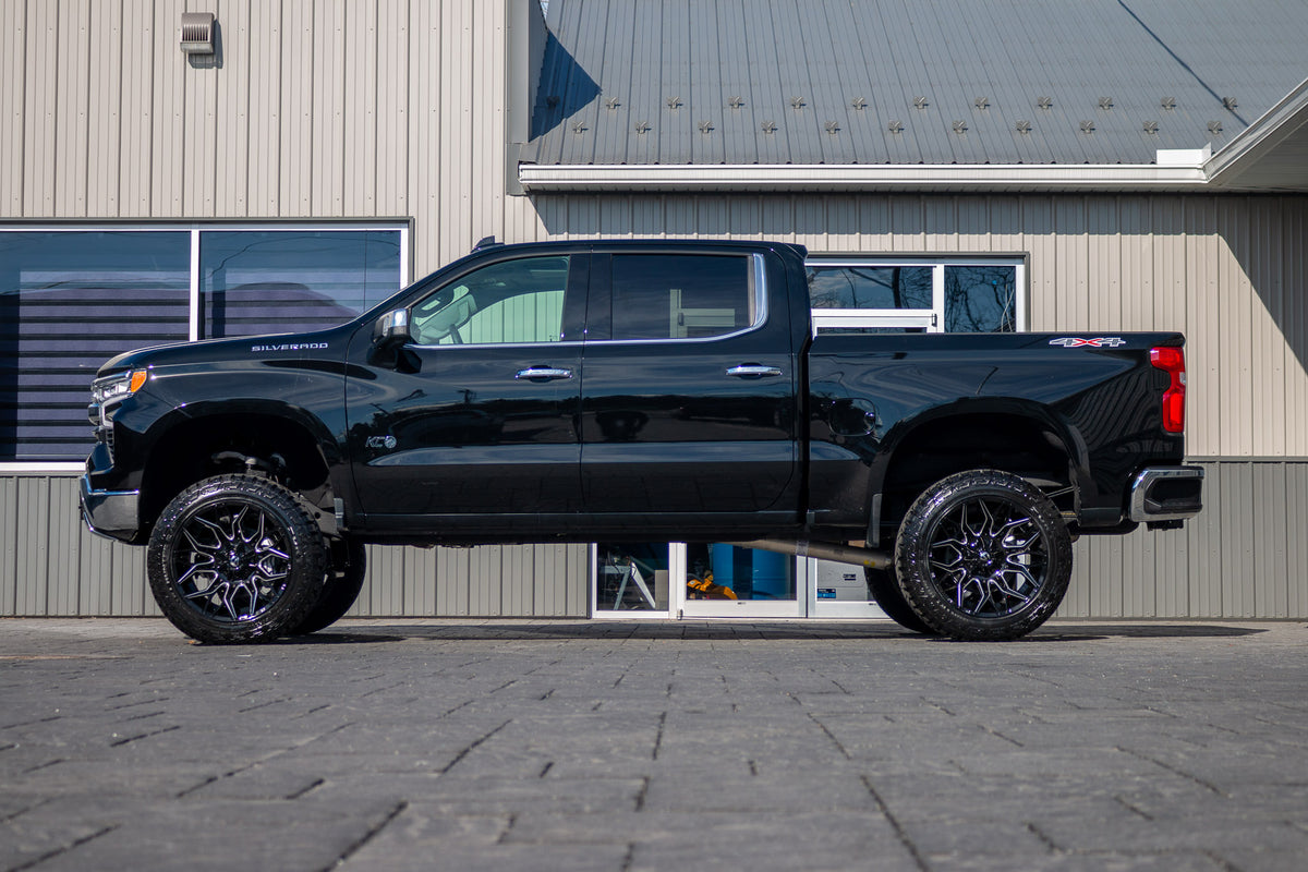 2024 Chevrolet Silverado 1500 LTZ #R1139794