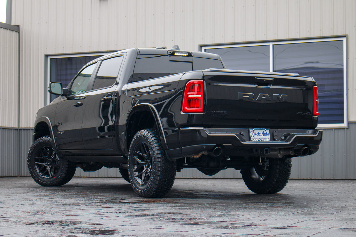 2025 Ram 1500 Limited #SN687073