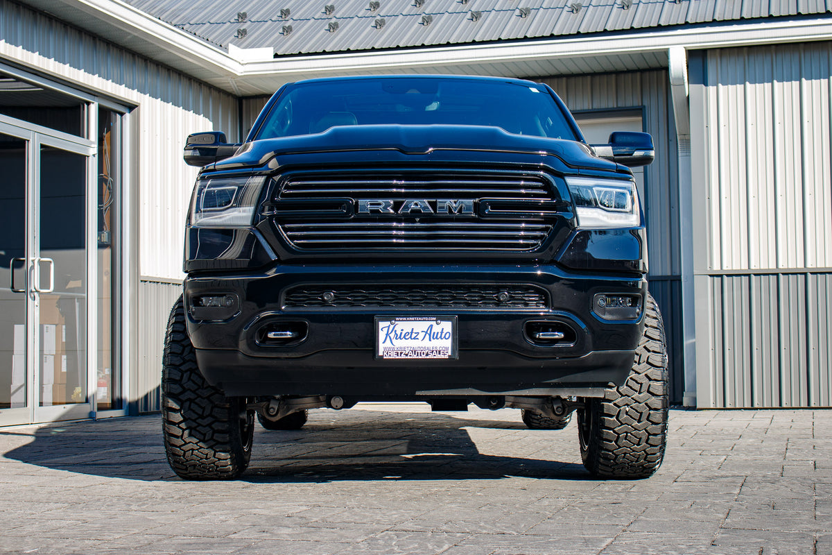 2024 Ram 1500 Laramie #RN210815