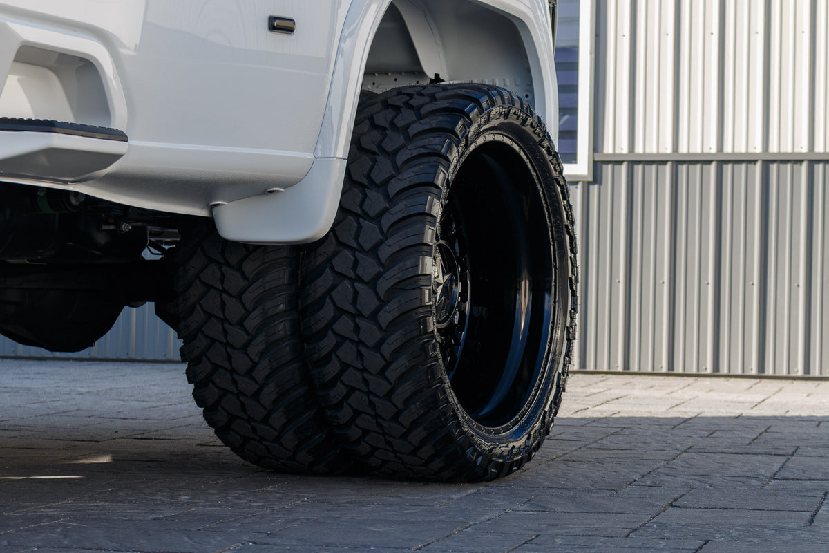 2025 GMC Sierra 3500 HD Denali Ultimate #SF107137