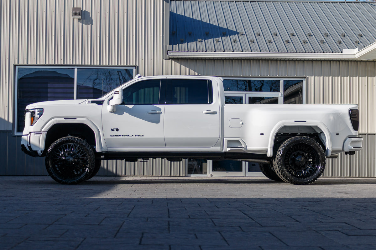 2025 GMC Sierra 3500 HD Denali Ultimate #SF107137
