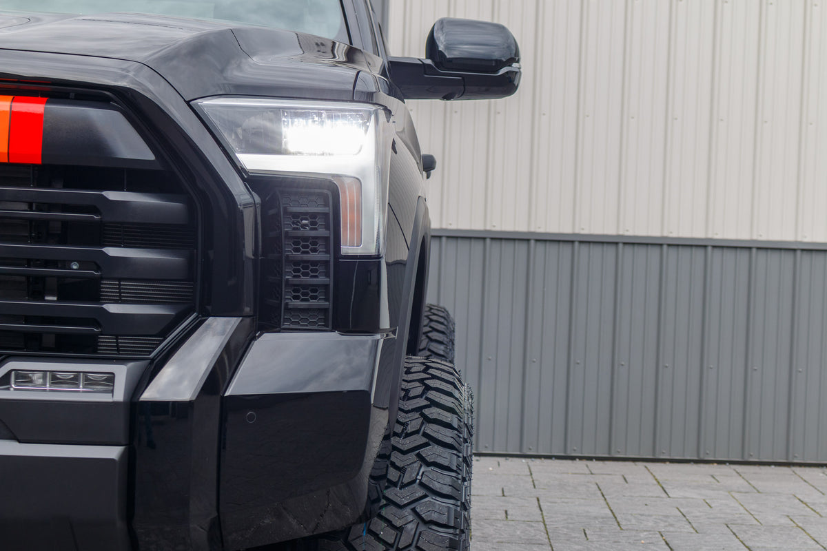 2025 Toyota Tundra Limited #SX265699