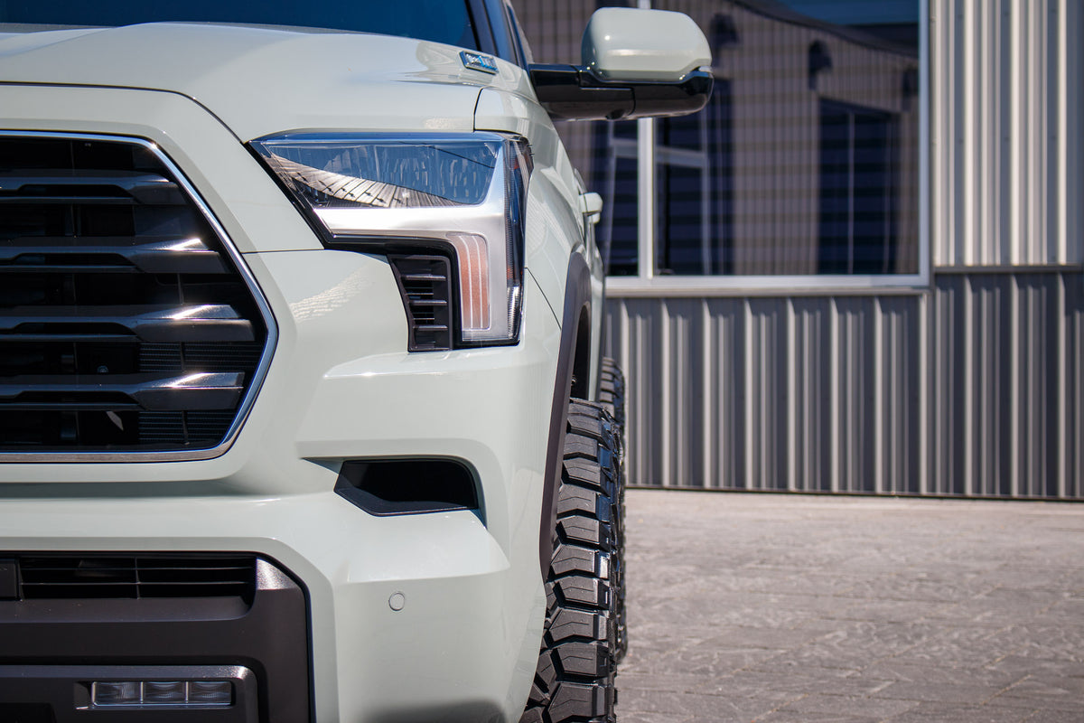 2025 Toyota Sequoia SR5 #SX049084