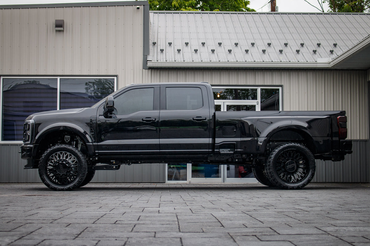 2025 Ford F-450 Super Duty Platinum #SEC40670