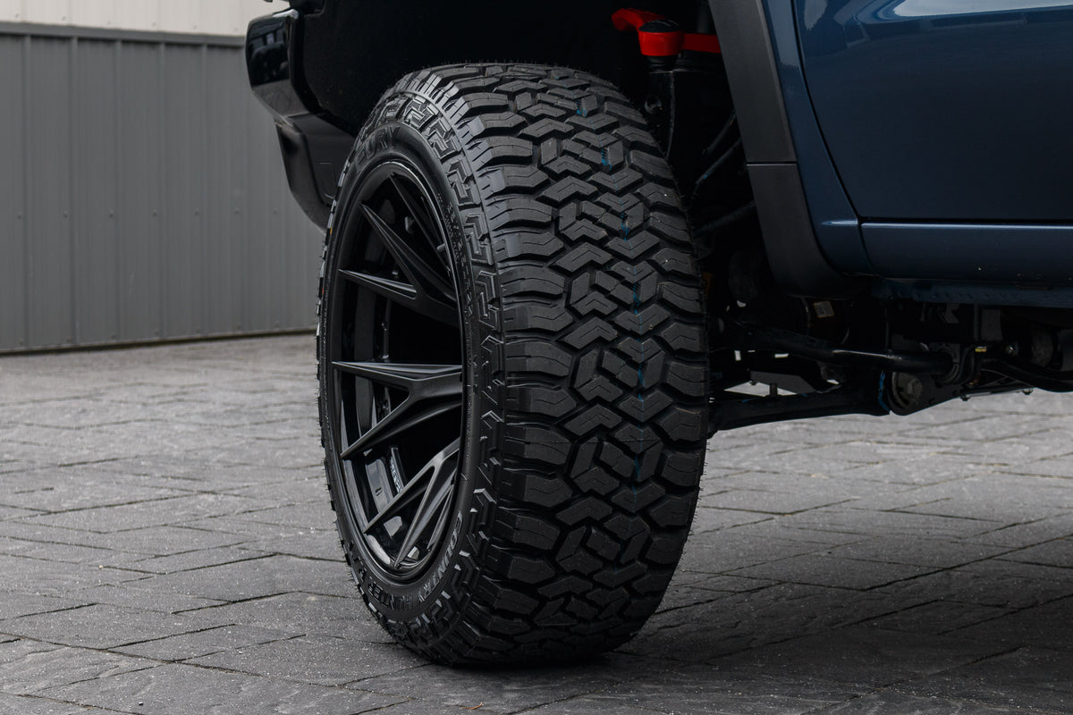 2023 Chevrolet Silverado 1500 ZR2 #PG258275