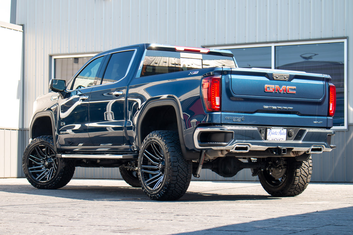 2023 GMC Sierra 1500 SLT #PG260909