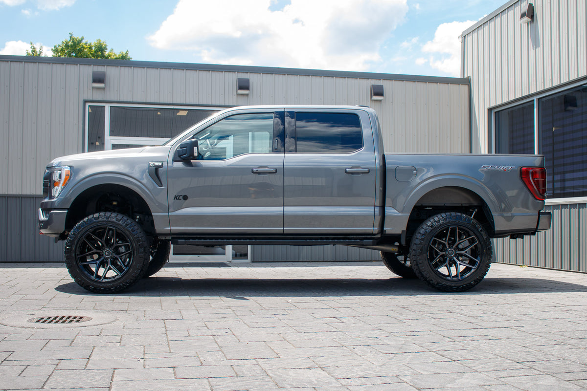 2023 Ford F-150 XLT #PFB10561
