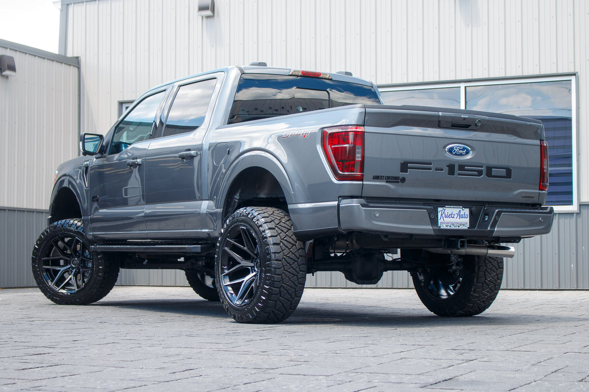 2023 Ford F-150 XLT #PFB10561