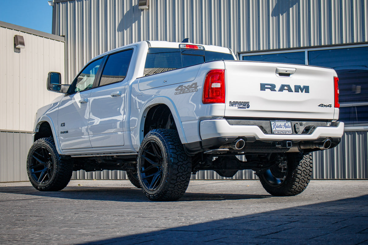 2025 Ram 1500 Laramie #SN550398