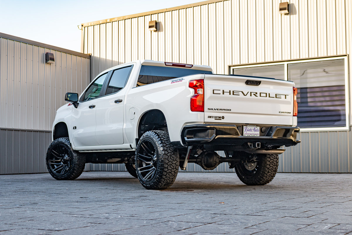 2022 Chevrolet Silverado 1500 Custom Trail Boss #NG608708