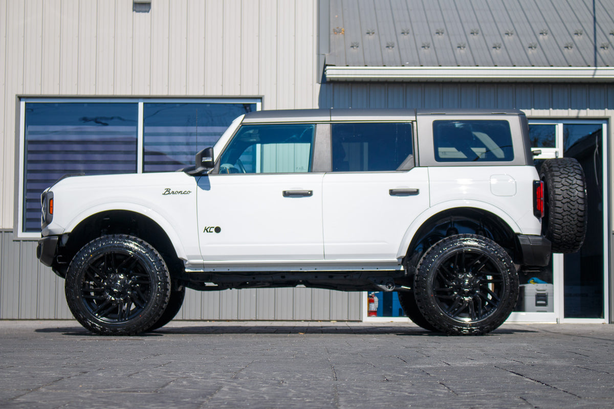 2023 Ford Bronco Badlands #PLB12495