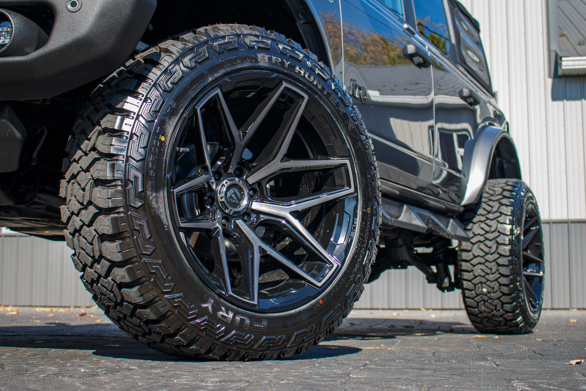 2023 Ford Bronco Badlands #PLB47063