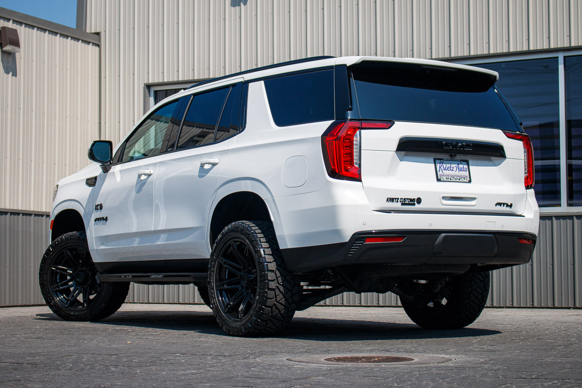 2024 GMC Yukon AT4 #RR195116